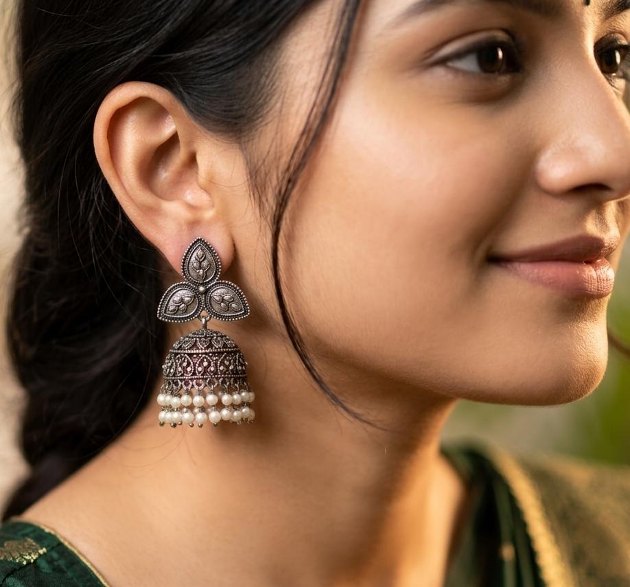 Brush and Monalisha Stone Earring VIII from Saj Kotha